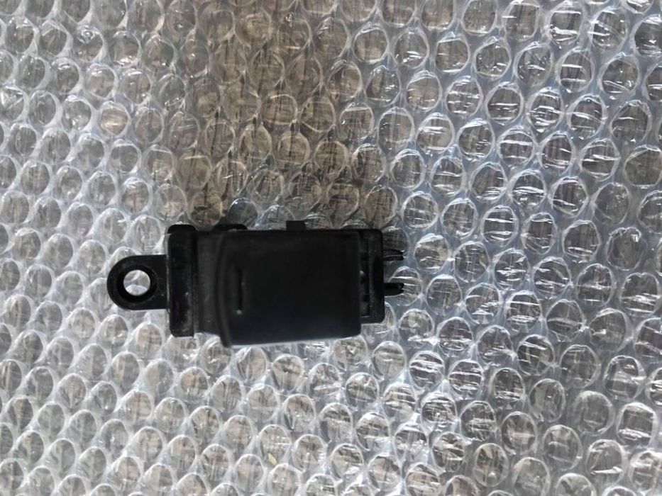 buton comanda geam dreapta fata nissan qashqai