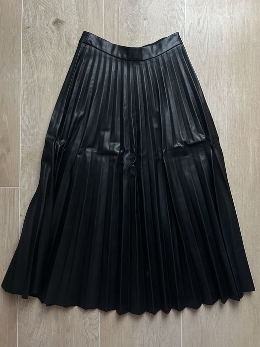 Fusta piele Stradivarius XS