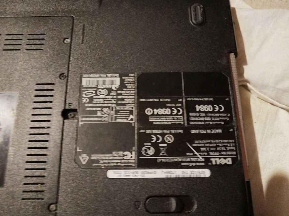 Лаптоп Dell 15 25