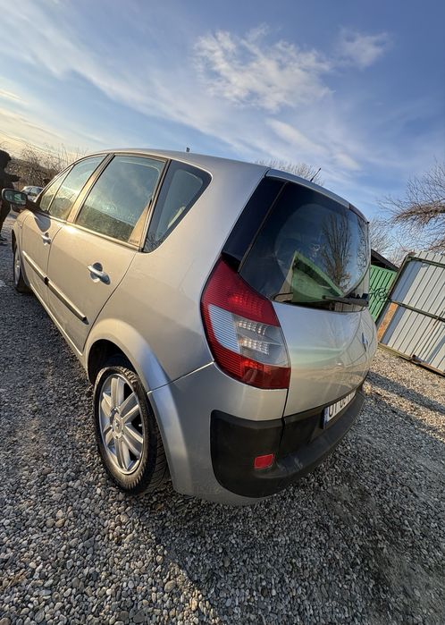 Renault Megane Scenic