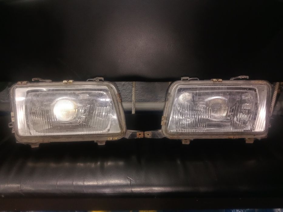 Ауди 80 Б4 фары линзовые