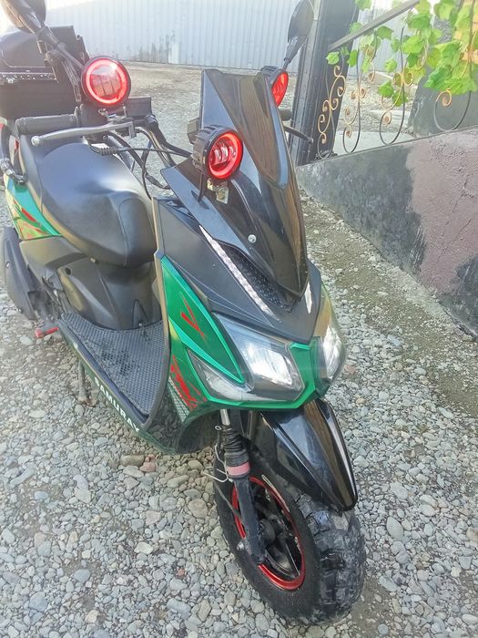 Мопед самурай в хорошем состояний