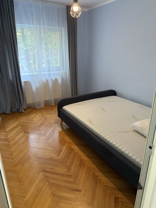 Inchiriez apartament  in Cluj Napoca,  4 Camere , Zorilor, zona Gheorghe Dima.