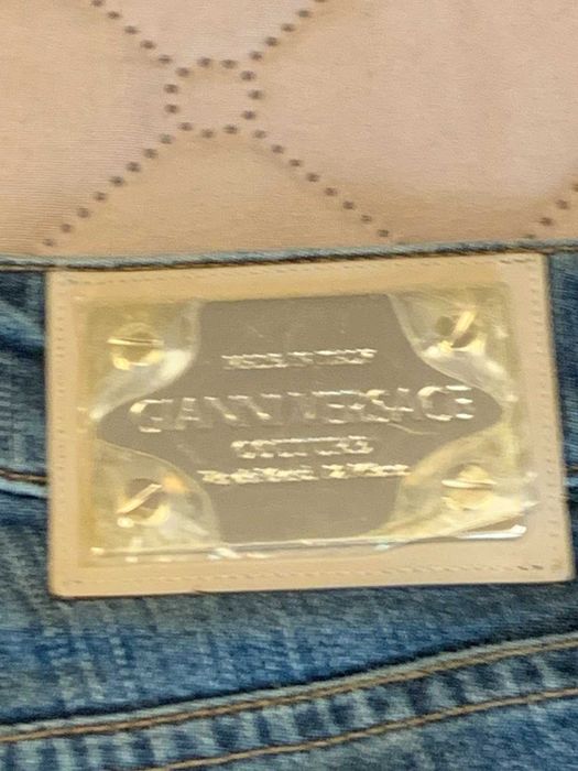 продавам дамски дънки Versace