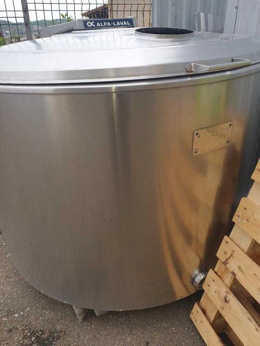 rezervoare de inox, bazine de inox, cisterne de transport