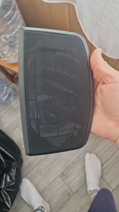 Boxe usi , tweeterele, boxa centrala harman kardon