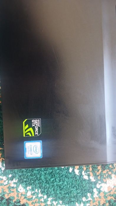 Dell inspirion noutbook sotiladi