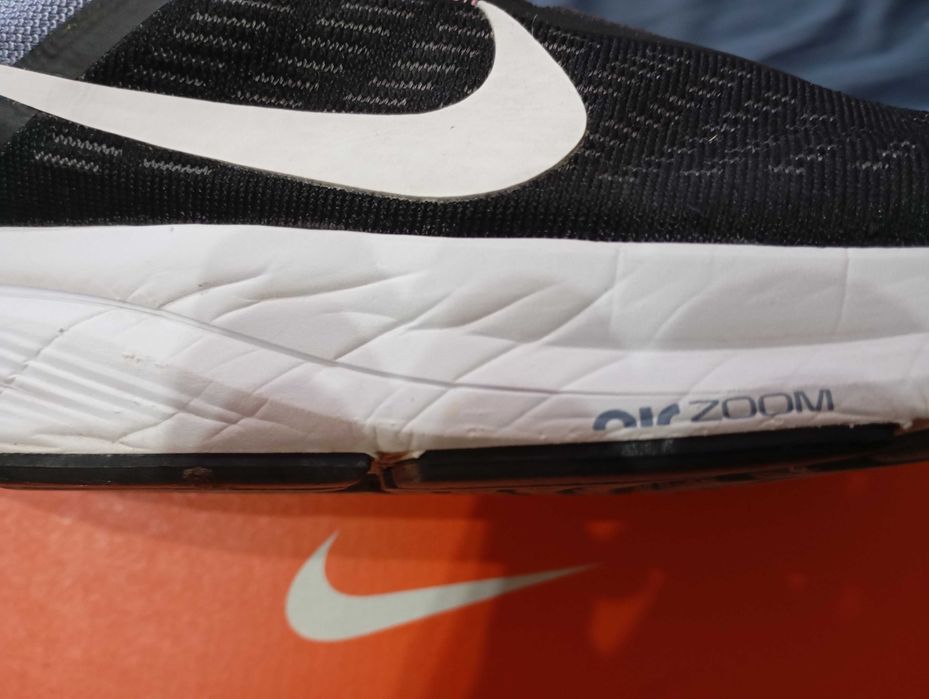 nike zoom structure 24