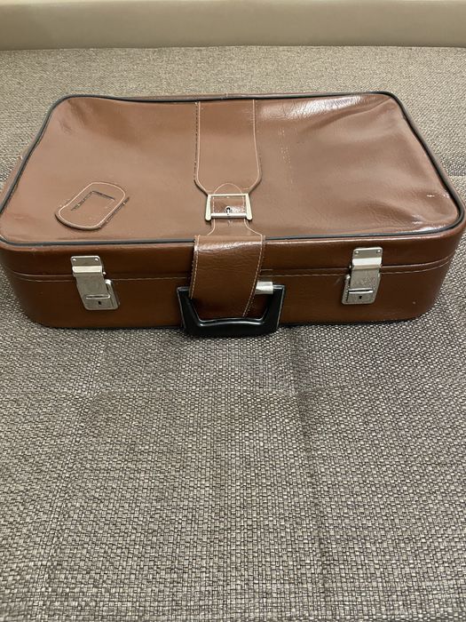 Реквизит Ретро чемодан