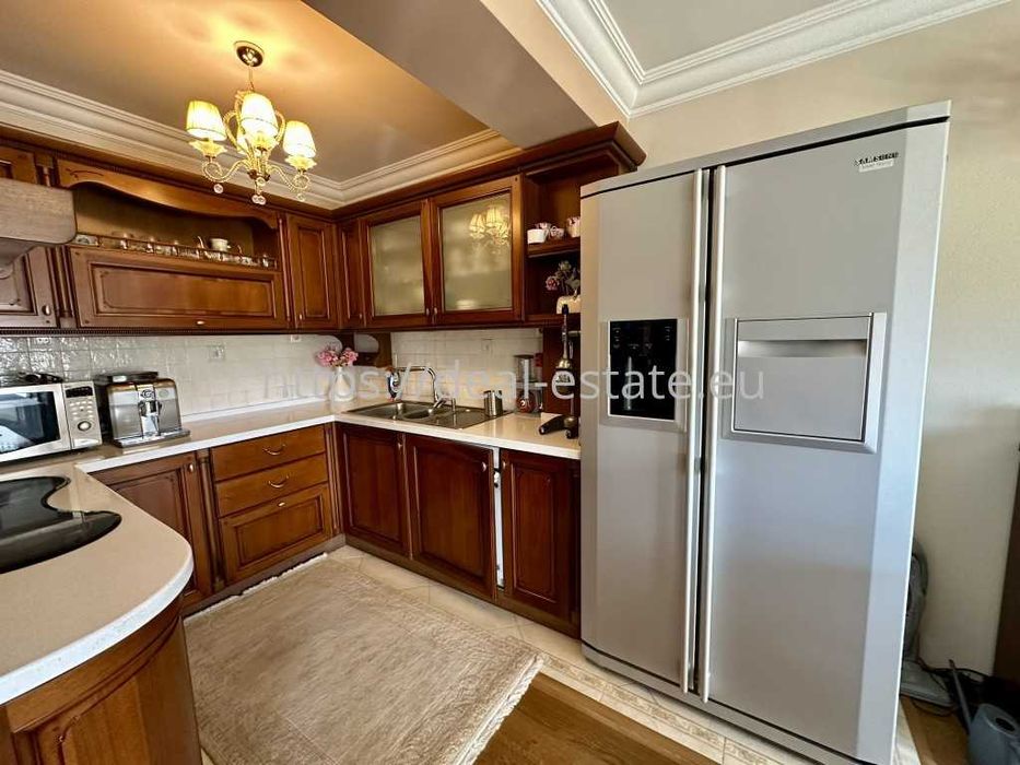 Продава се Тристаен апартамент в Благоевград, Широк център - 124 кв.м за 1855 €/кв.м - Снимка #5