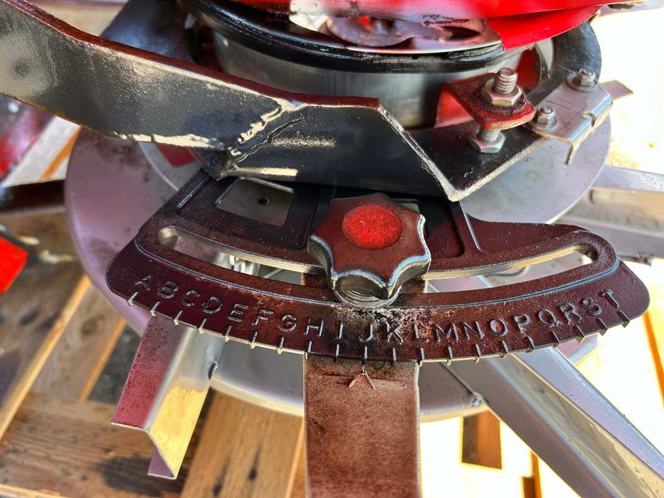 Mig azot Kvernelad Vicon Rotaflow 1600 kg,Roti Inguste R42.9,5;R28 8.3