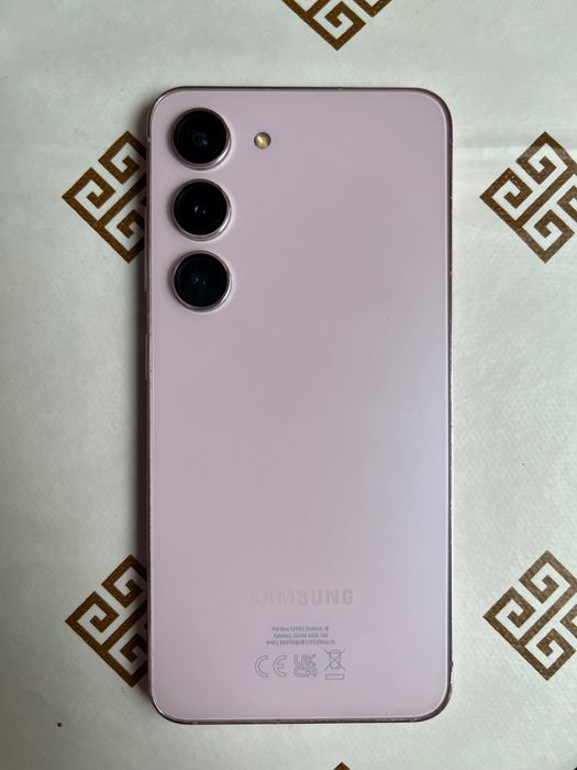 Samsung Galaxy S23 256GB – отличен, много запазен