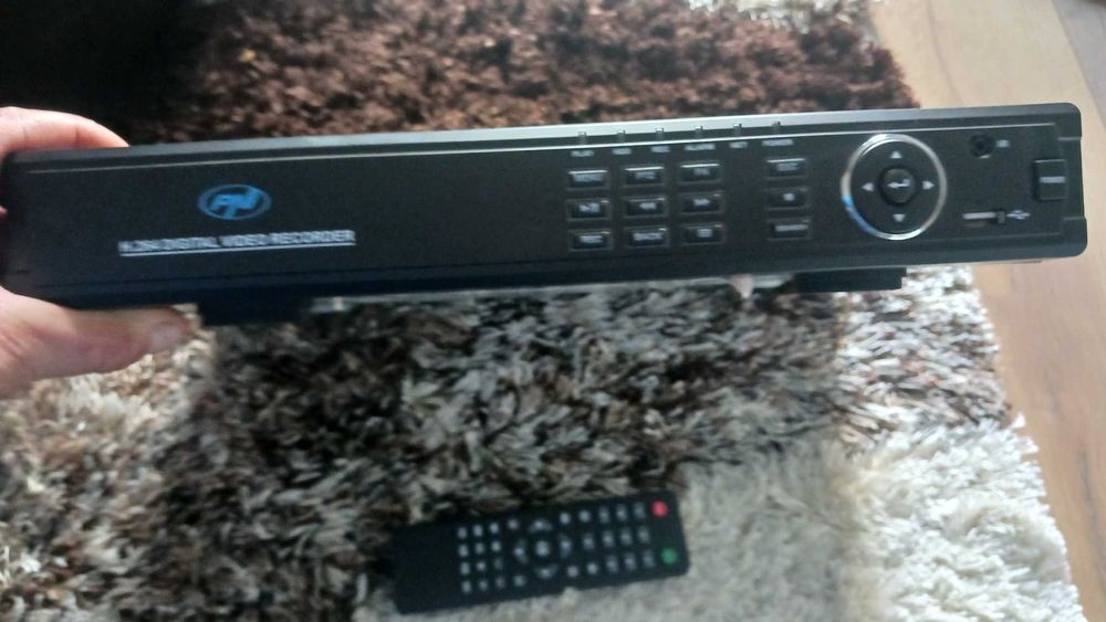 DVR h.264 PNI House PTZ 800