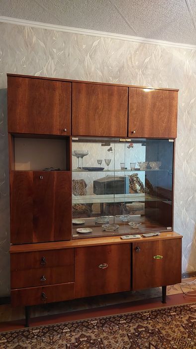 Продам серват за 2 тысчи