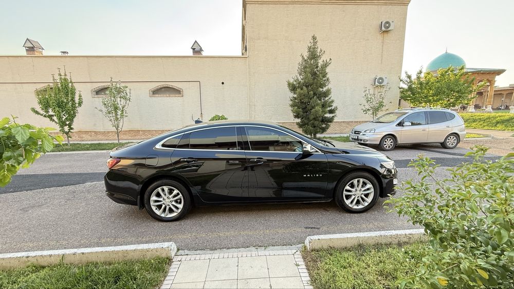 Malibu sotiladi srochna