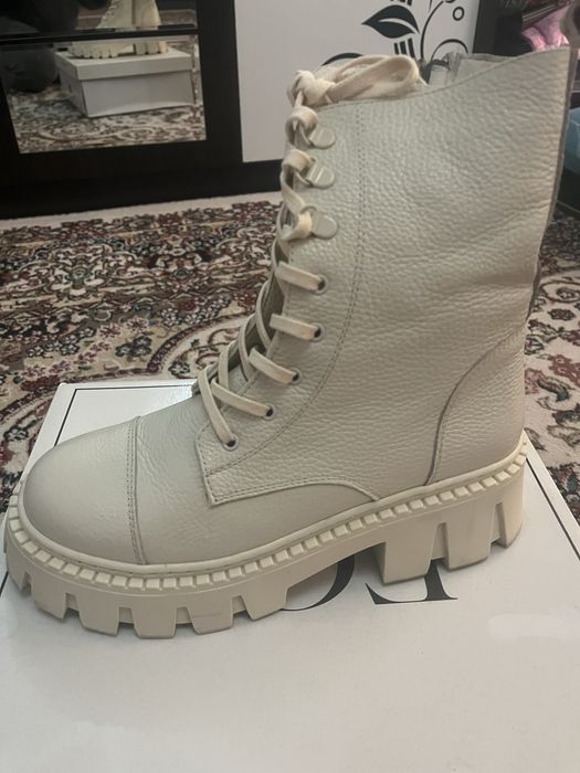 Ботинки женские новые