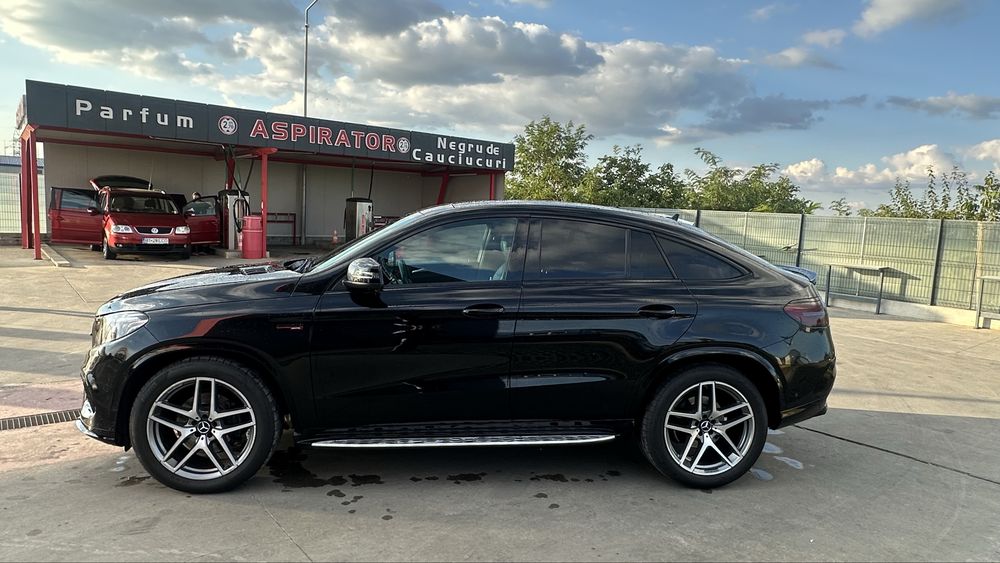 MERCEDES-BENZ GLE-Class 0 — imagine 4