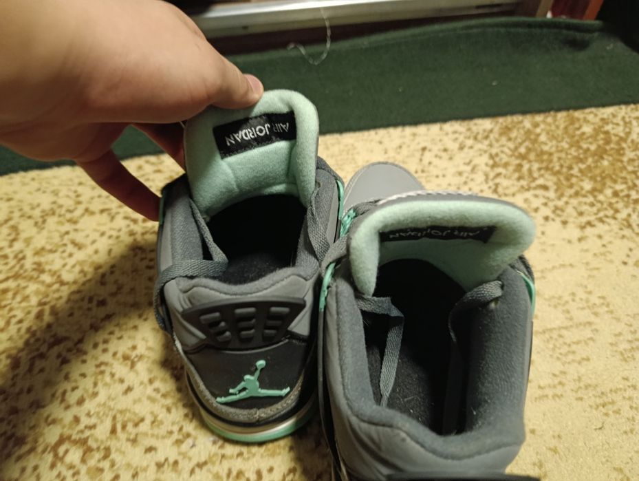 Кроссовки Jordan 4