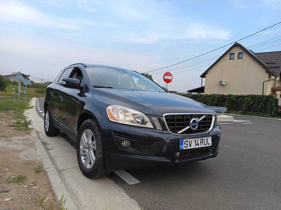 Volvo XC60 – Proprietar, 300.000 km, stare bună