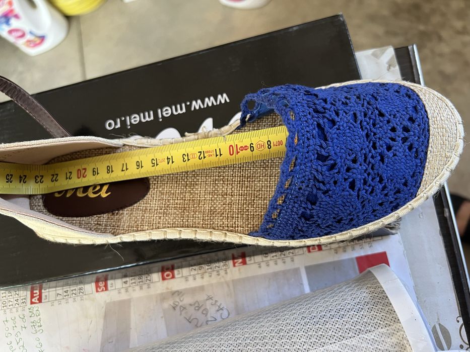 Sandale Dama marimea 40 dar recomand 39