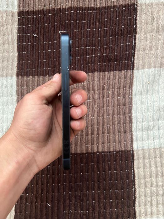 iPhone 13 8/128