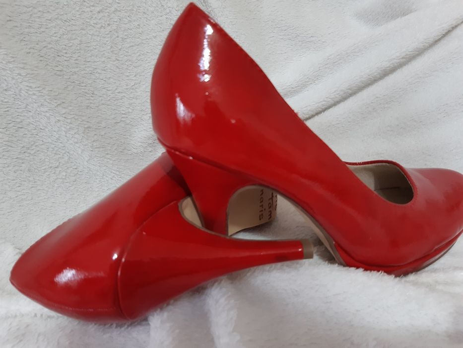 Pantofi cu toc rosii nr.38