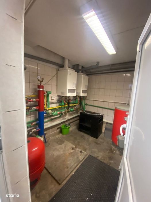 Vă propunem spre inchiriere clădire de birouri situată în zona Cotroce