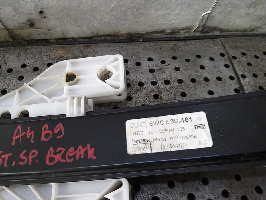 Macara geam electric stanga spate audi a4 b9 8w break 8w0639461