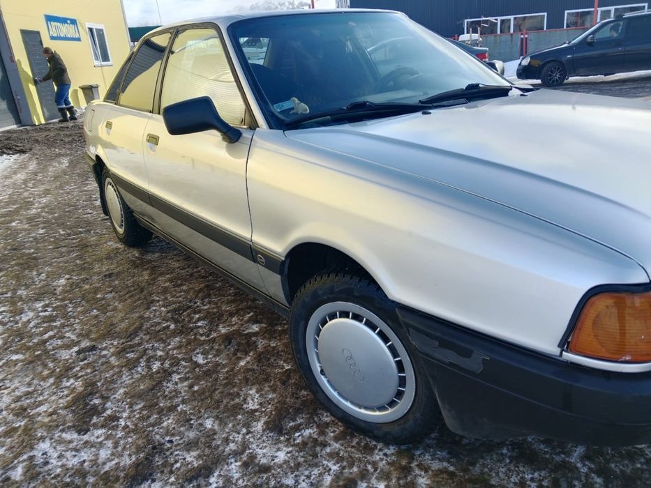 Продам машину  Ауди 80