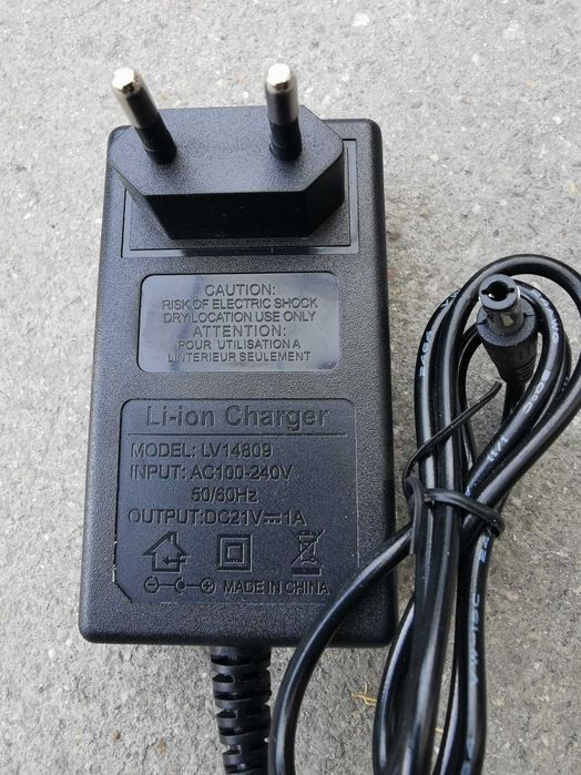 Акумулаторна батерия и зарядно за винтоверт гайковерт флекс резачка и