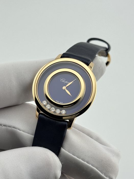 Наручные золотые часы с бриллиантами Chopard Happy Diamonds