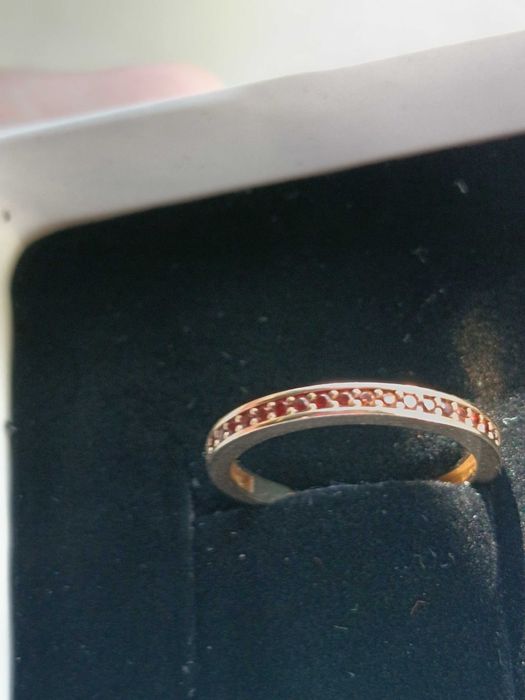 Златен пръстен 14к с гранати, 52 размер