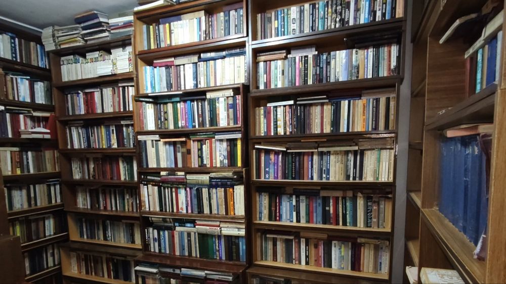 Книги. Библиотека.