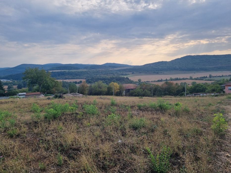 Продава се Парцел в с. Сливек, Област Ловеч - 6200 кв.м за 17 €/кв.м - Снимка #3