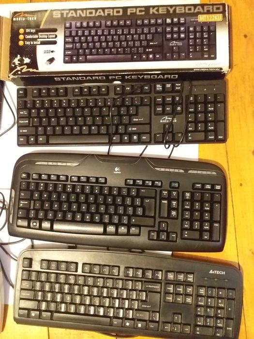 5 tastaturi dif modele, cu lumini: A4 Tech,Logitech/ tastatura