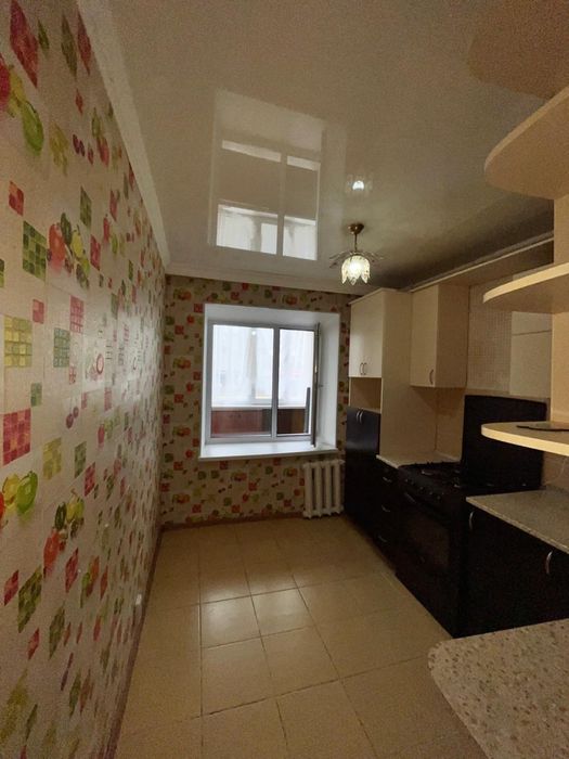 ПРОДАМ 2-ух комнатную КВАРТИРУ