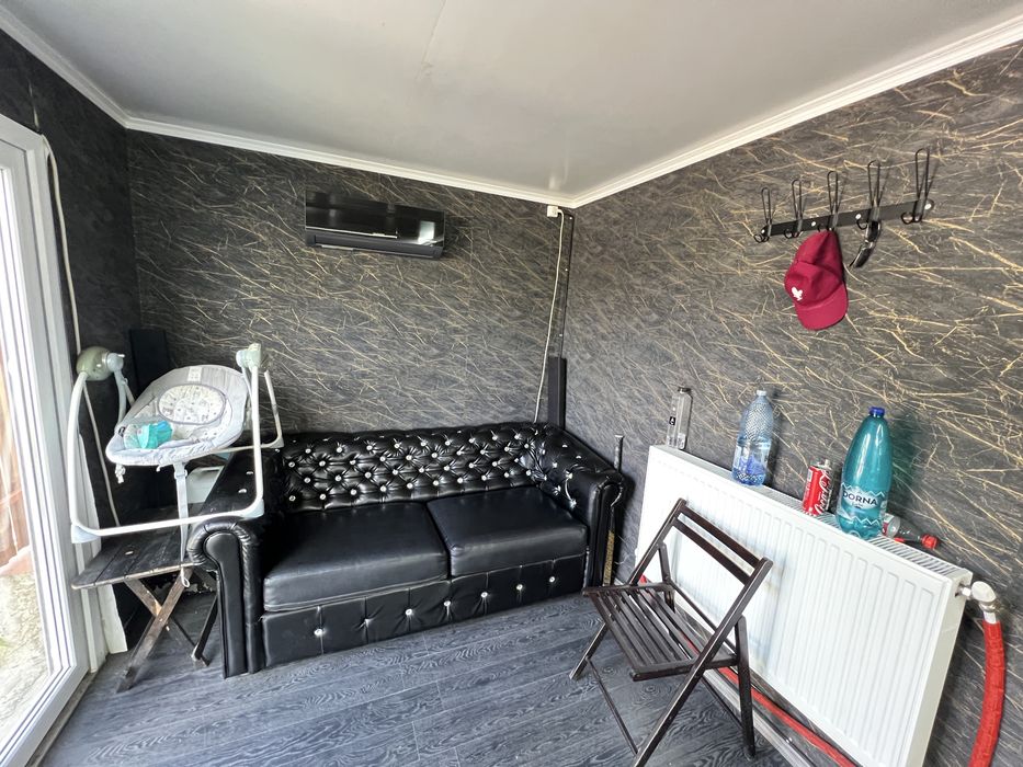 De vânzare – Rulotă mobilă / Bucătărie mobilă 6m, înmatriculată