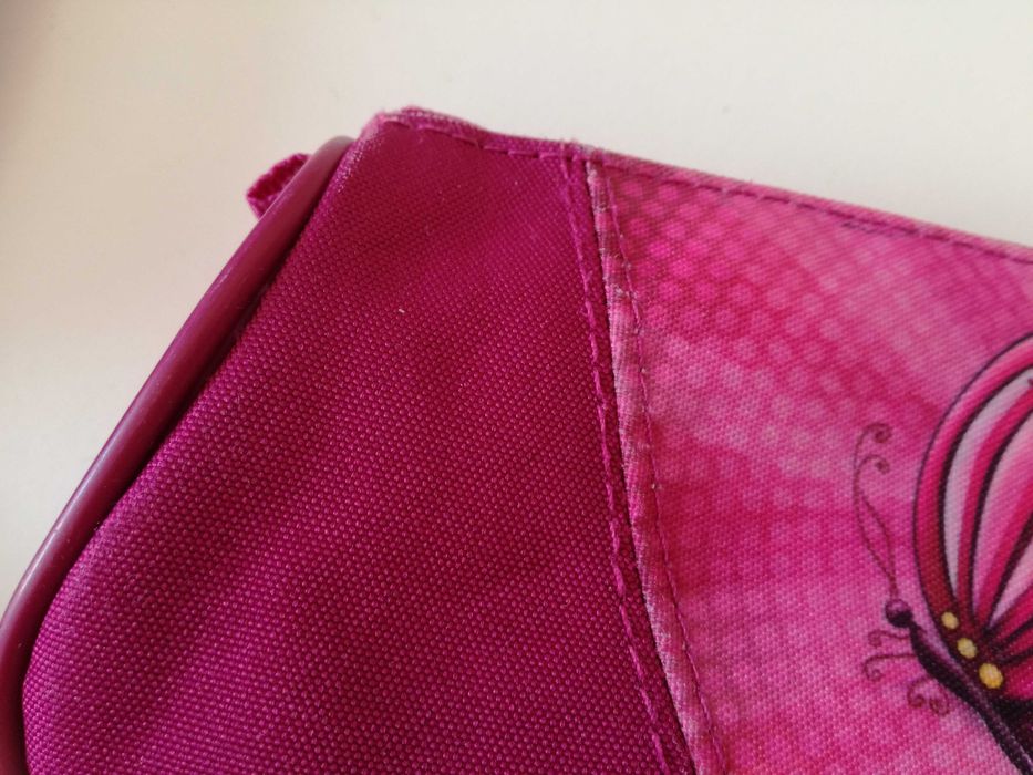 Ученическа ергономична раница HERLITZ с аксесоари