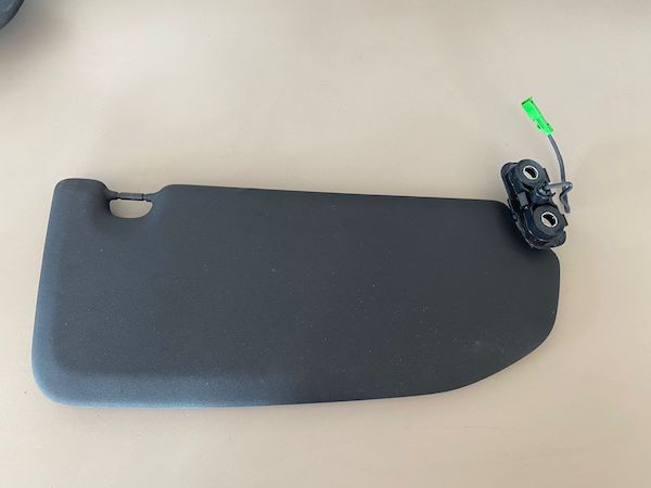 Parasolar Dreapta Volvo XC40 32332169
