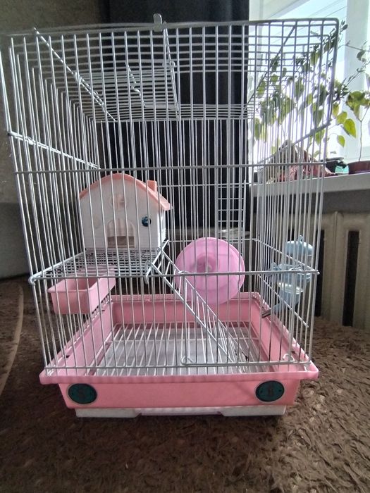 Продам клетку для хомячка