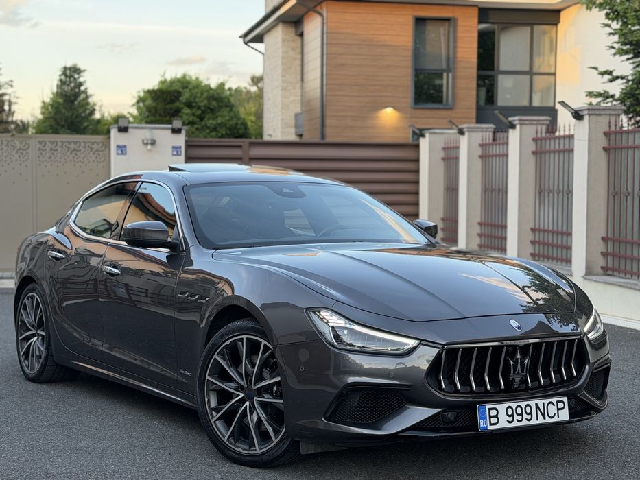 Maserati  Ghibli 2020 3.0d 275 Cp. 59.000km Extra full. Variante