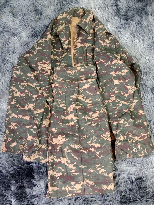 Продается мужская спецодежда