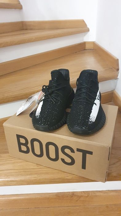 Yezzy Boost 350 V2