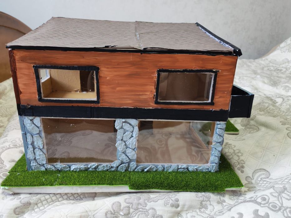 Макет двухэтажного дома