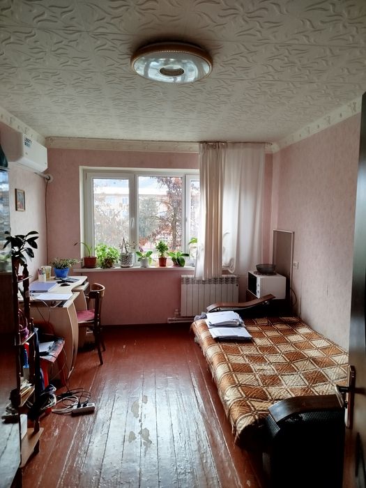 Продаётся квартира 2х ком. Чарвак