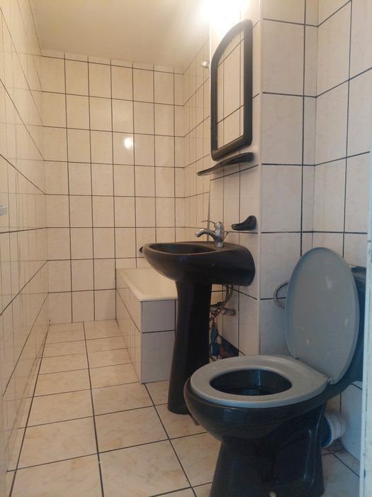Apartament et.1,comf.1,deco. 53 mp hol mare open space cu bucataria