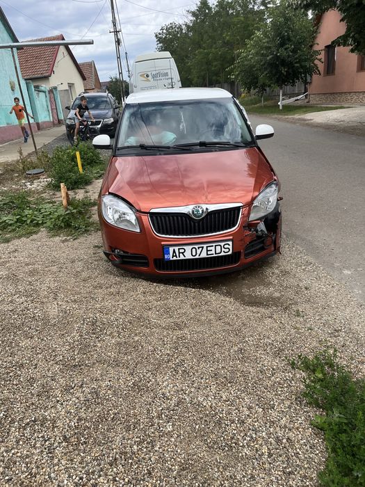 SKODA Fabia 2008 — imagine 3