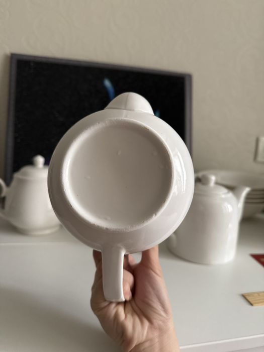 Фарфор чайник белый (ак шәйнек)