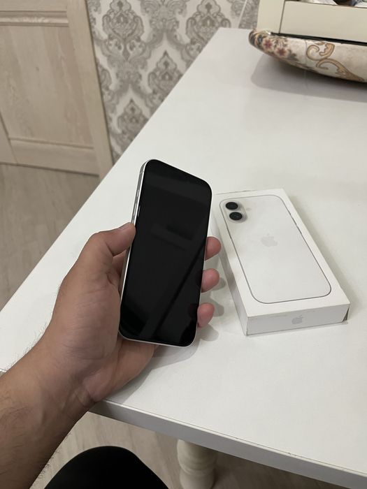 Iphone 16 в идеальном состоянии