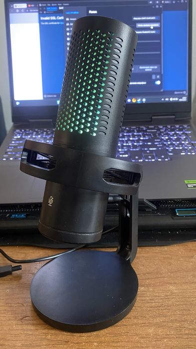 Продаю микрафон yanmai gm7